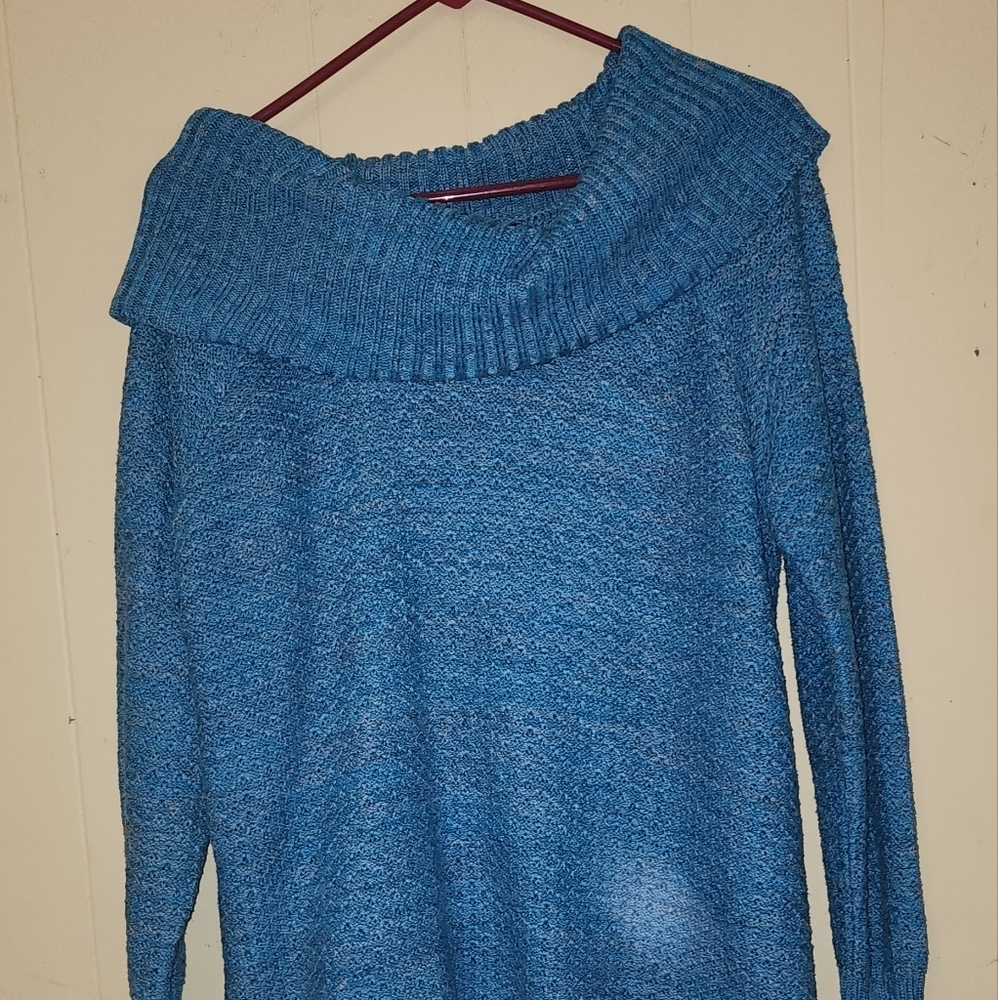 INTRO, Size Large, turquoise Sweater with Cowl neck